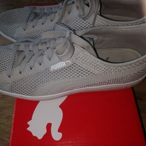 Size 9 woman's